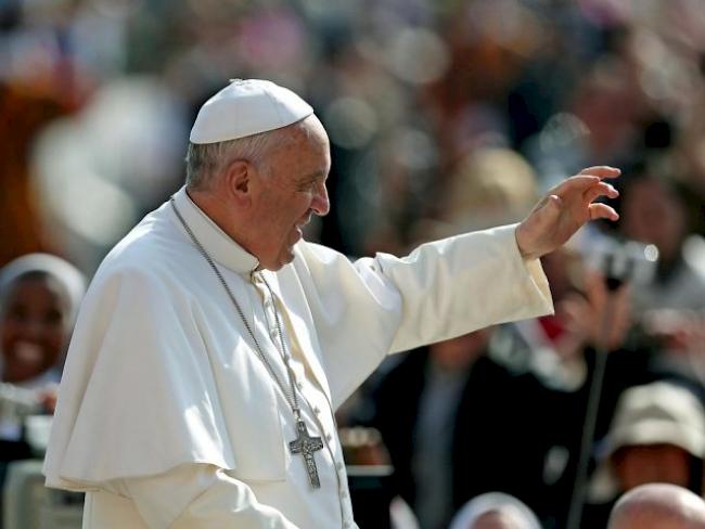 Papst Franziskus will Flüchtlingen helfen