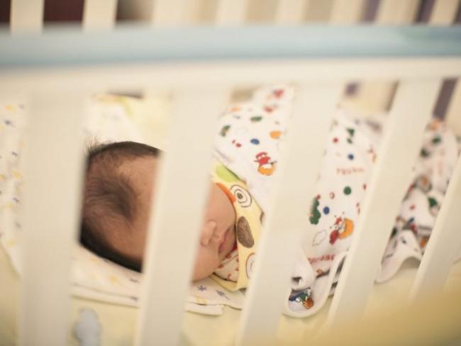Ein Baby in einem chinesischen Spital (Symbolbild)