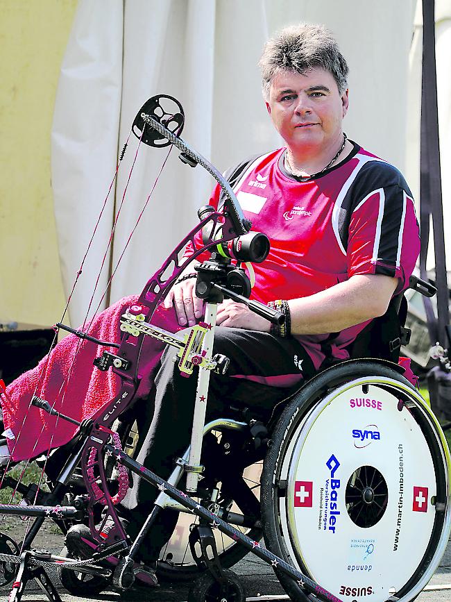 Ein Unfall fesselte den ehemaligen Maler Martin Imboden an den Rollstuhl.