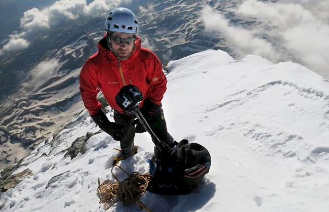 Mammut-Pro-Team-Athlet Stephan Siegrist gilt als einer der versiertesten Alpinisten der Schweiz. Er war bereits bei den 360°-Aufnahmen in der Eigernordwand mit von der Partie.