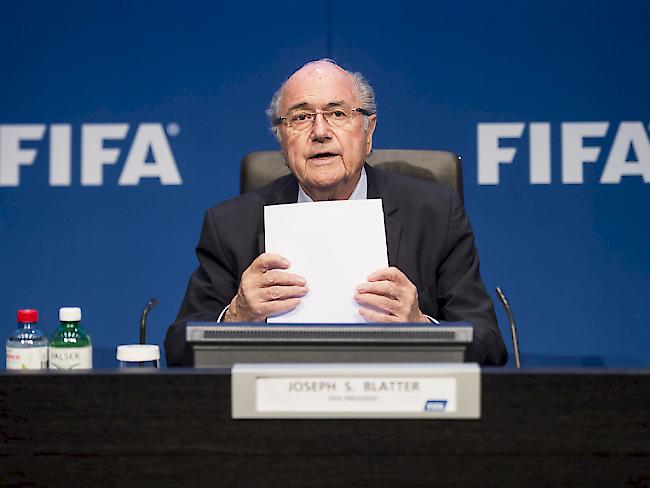 Sepp Blatter führt durch die Sitzung des Exekutivkomitees