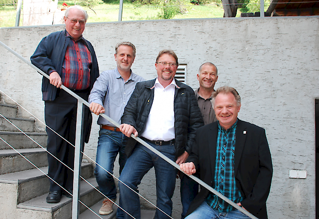 Gemeinsam stärker. Davon sind die fünf Gemeindepräsidenten Beat Mutter, Norbert Carlen, Reinhard Ritz, Gerhard Kiechler und Erwin Ritz (von links) überzeugt.