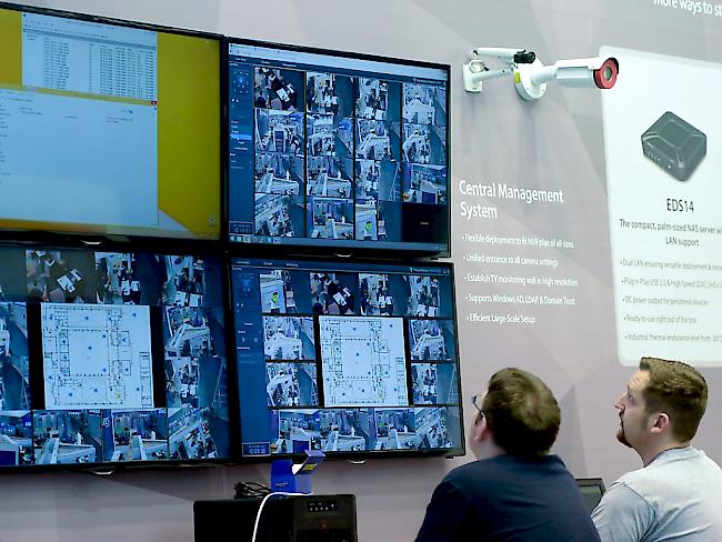 Die Schweiz wird 2016 Partnerland der CeBIT, der weltgrössten Computermesse in Hannover. Dort werden jedes Jahr die neusten Entwicklungen der Informationstechnologie präsentiert. (Archivbild)