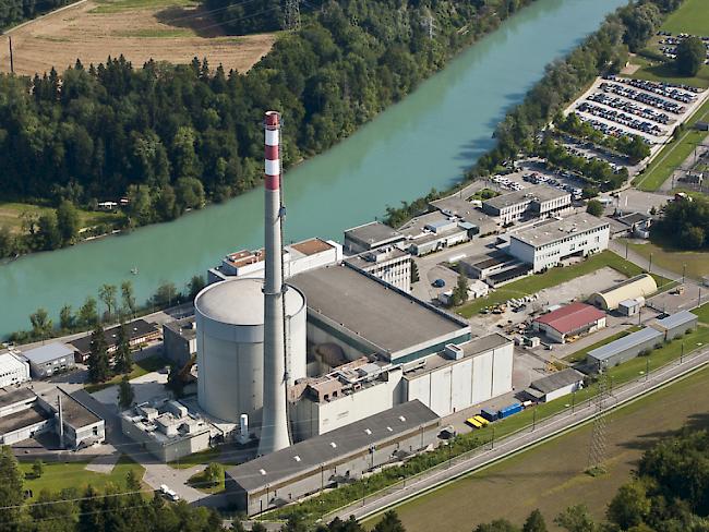Das AKW Mühleberg an der Aare bei Bern ist das drittälteste Atomkraftwerk der Schweiz. Es soll 2019 vom Netz gehen (Archiv)