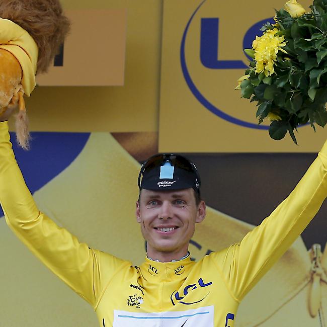 Der in Mannenbach im Kanton Thurgau wohnende Deutsche Tony Martin (30) gewinnt die 4. Etappe der Tour de France und kann sich erstmals in seiner Karriere das Maillot jaune überstreifen