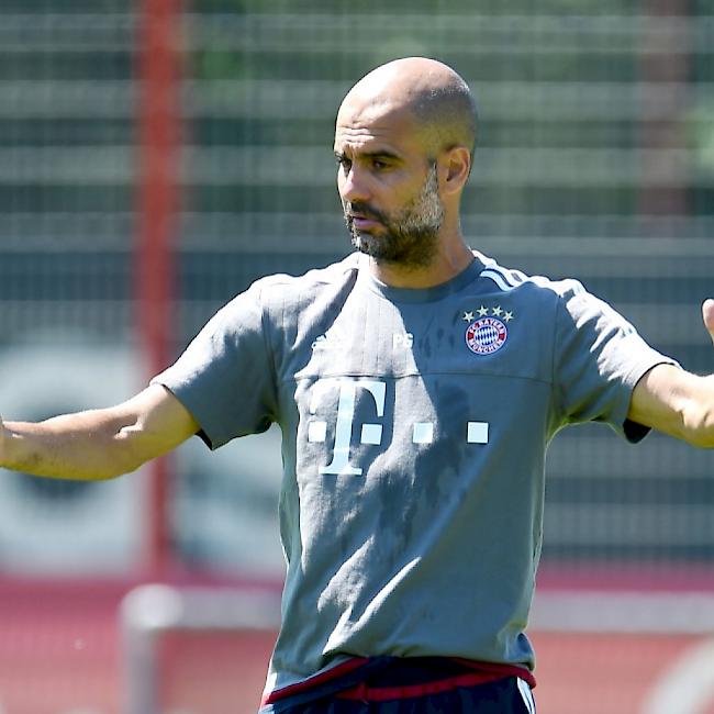 Bayern München anstatt Brasilien: Guardiola beim Training