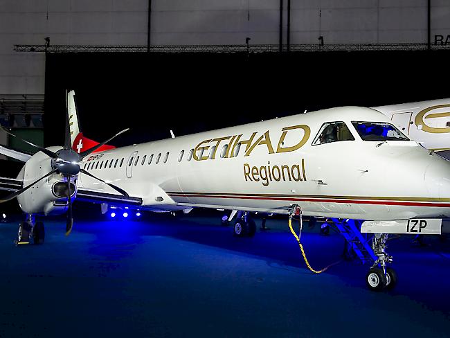 Da hatte Darwin noch andere Pläne: Flugzeug der Tessiner Airline bei der Präsentation der Ethiad-Regional-Strategie im Januar 2014.