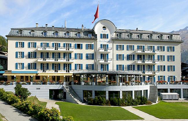 Im Zentrum des Interesses: Das vormalige 4-Sterne-Hotel du Glacier in Saas-Fee.