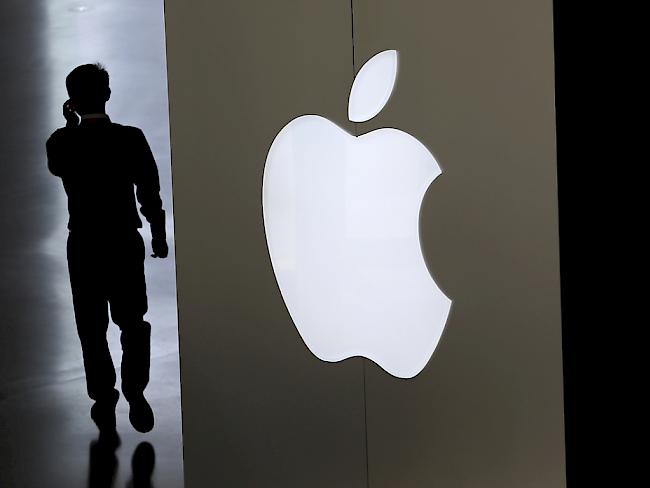 Apple verliert Marktanteile in China. Trotzdem verkauft der US-Konzern so viele Smartphones wie nie im Reich der Mitte. (Archiv)