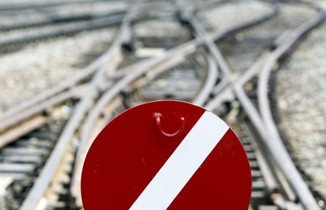 Züge zwischen Visp und Gampel fallen wegen einer Fahrleitungsstörung aus.