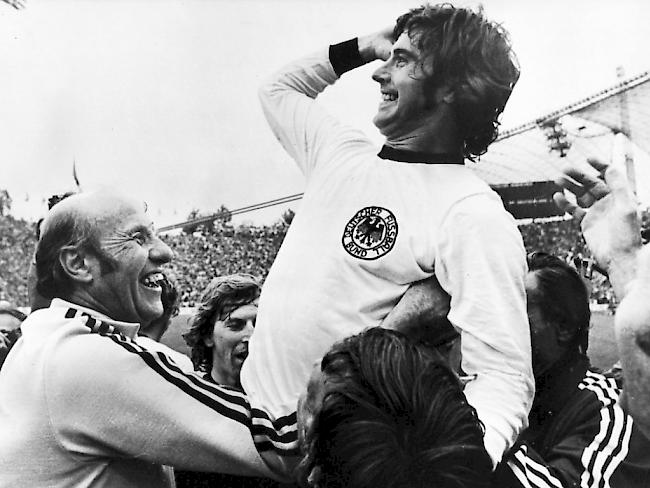 Gerd Müller in Siegerpose nach dem WM-Final 1974 gegen Holland