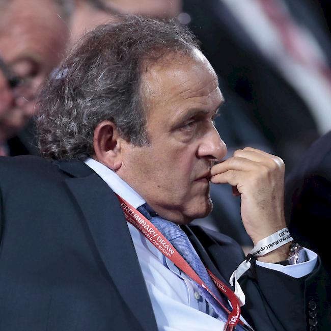 Michel Platini muss dem UEFA-Exekutivkomitee Verträge vorlegen