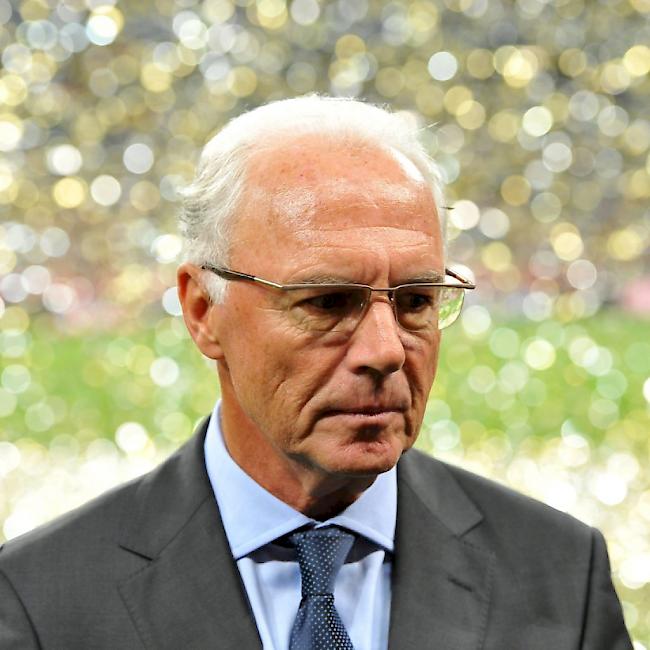 Franz Beckenbauer musste einige Stunden Fragen beantworten