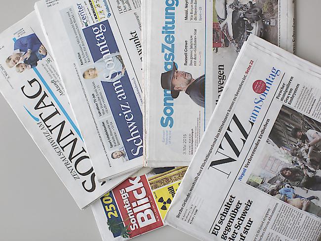 Neben Bundesratskandidaten und Islamisten warten die Schweizer Sonntagszeitungen mit einem mannigfaltigen Themenangebot auf (Archiv)
