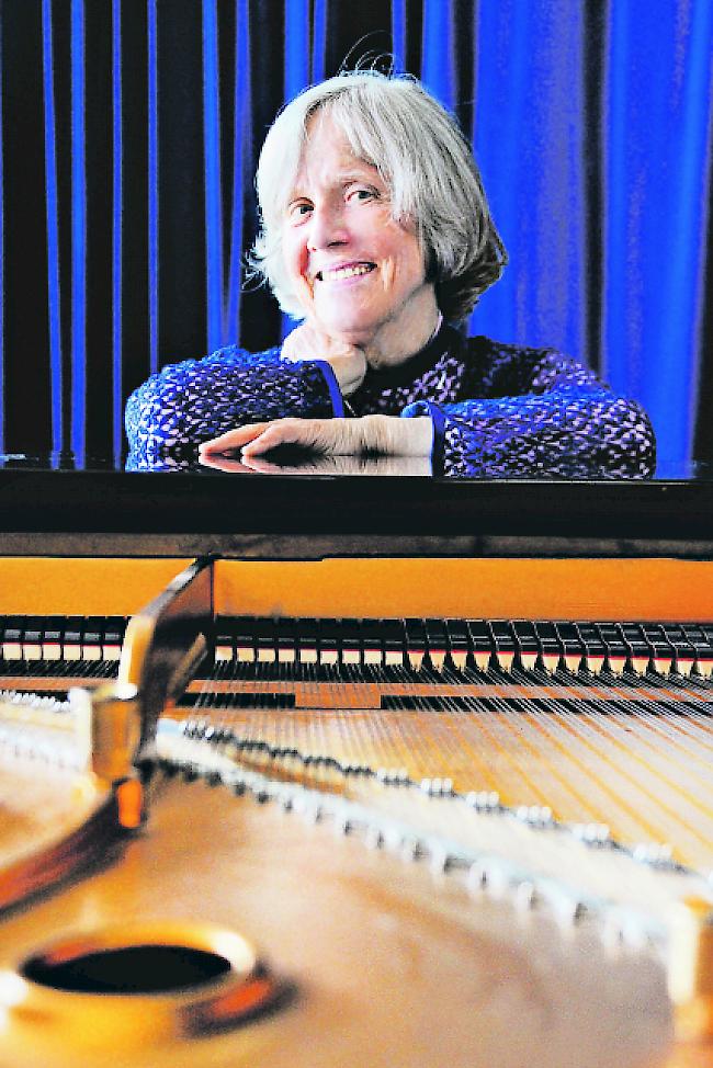 Könnerin. Die Pianistin Silvia Harnisch tritt am Sonntag in Leukerbad vors Publikum.  