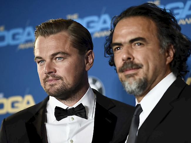 Alejandro Gonzalez Iñarritu und sein Hauptdarsteller Leonardo DiCaprio am Samstag bei den Directors Guild of America Awards. Letztes Jahr gewann der Regisseur diesen Preis für "Birdman", dieses Jahr für "The Revenant".