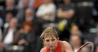 Timea Bacsinszky zieht beim gut besetzten WTA-Turnier in Doha in die zweite Runde ein