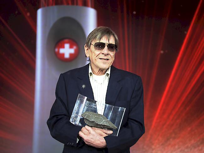 Polo Hofer gewann Anfang Januar den Award als Schweizer des Jahres. Am Donnerstag musste die Mundartrock-Legende wegen gesundheitlicher Probleme ins Spital. (Archivbild).