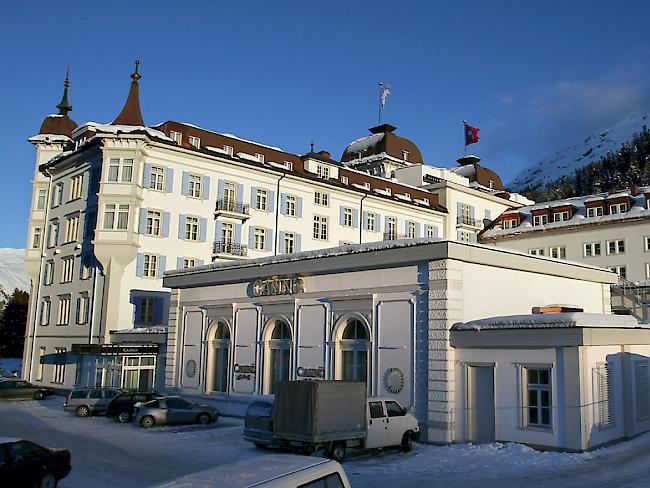 Das Casino St. Moritz befindet sich im Kempinski Grand Hotel des Bains in St. Moritz Bad. Der Bundesrats hält es für wichtig, dass es in den Berggebieten weiterhin Spielbanken gibt. (Archiv)