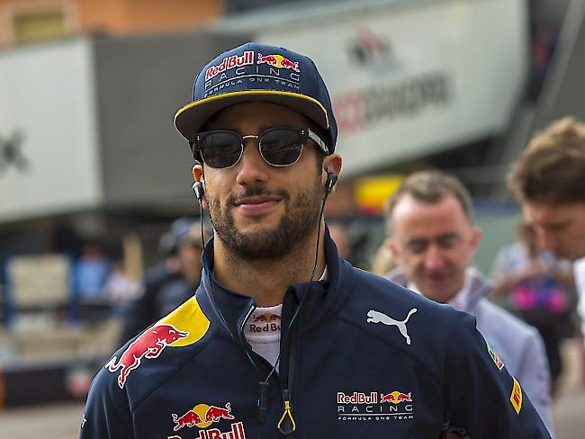 Daniel Ricciardo fahrt am ersten Trainingstag klare Bestzeit