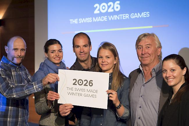 Schweizer Sportler an an der Pressekonferenz für die Olympischen Winterspiele 2026 in der Schweiz.