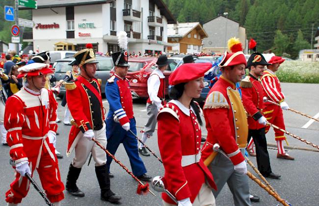 Impressionen vom 75. Oberwalliser Tambouren- und Pfeiferfest in Saas-Grund