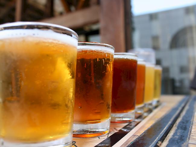 Biersorten gibt es bereits in Hülle und Fülle - bald auch auf Basis von Urin. Mit dieser Aktion wollen belgische Forscher Vorurteile abbauen. (Symbolbild)