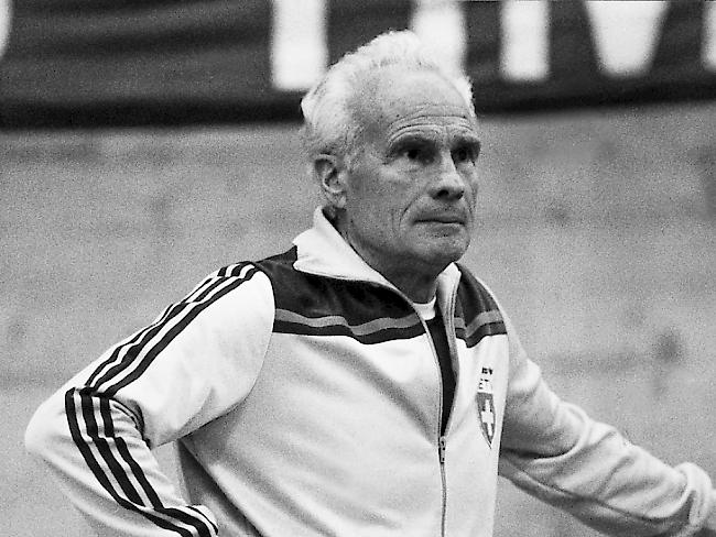 Jack Guenthard als Trainer der Schweizer Kunstturn-Nationalmannschaft