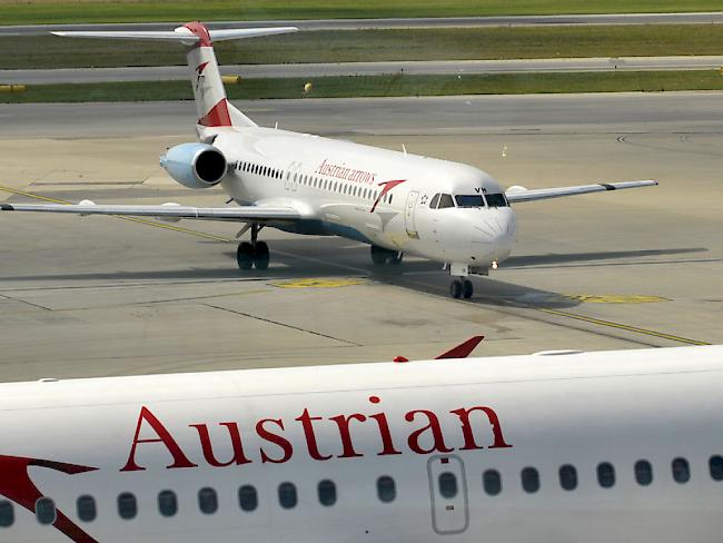 Stehen geblieben wegen technischer Probleme: Austrian Airlines-Maschinen auf dem Flughafen Wien-Schwechat.