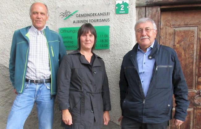 Armin Mathieu, Michela Caldana Mathieu und Beat Jost (von links) kandidieren zusammen für den Gemeinderat.