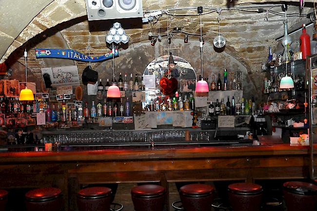 Auch in der «Chez Rino»-Bar in Fribourg wurde gedreht. Und zwar im Nichtraucher Raum...