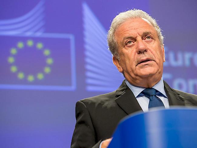 Zwischenbilanz aus Brüssel: Der Flüchtlingspakt mit der Türkei habe "zu konkreten positiven Ergebnisse geführt", sagte EU-Migrationskommissar Dimitris Avramopoulos am Mittwoch.