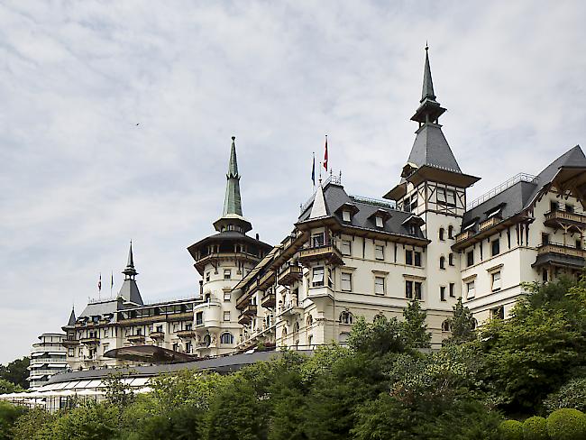 Zollfahnder führten im April 2013 auch eine Hausdurchsuchung in Schwarzenbachs Hotel The Dolder Grand in Zürich durch. (Archivbild)