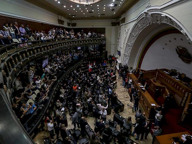 Nationalversammlung in Caracas: Das Parlament Venezuelas stuft das Vorgehen der Regierung beim Abwahlreferendum als Verfassungsbruch ein.