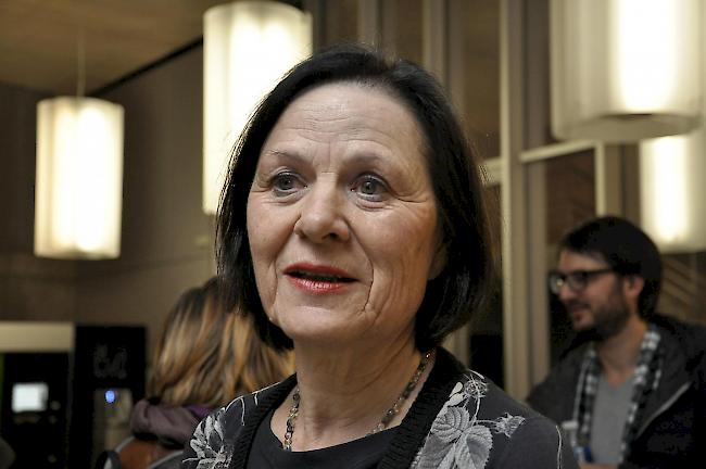 Esther Waeber-Kalbermatten gab sich am Freitagabend sehr entspannt: Sie tritt mit Stéphane Rossini auf der offenen Liste der Walliser SP für die Staatsratswahlen 2017 an.