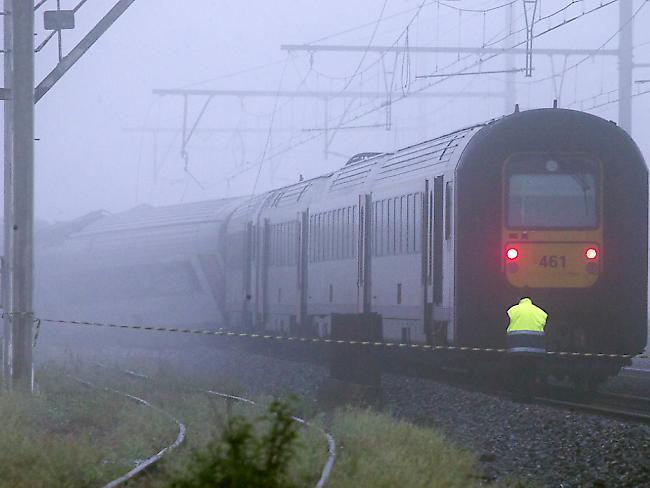 Bereits im vergangenen Sommer war es in Belgien zu einem tödlichen Zugunglück gekommen. Nun entgleiste ein Zug beim Bahnhof Leuven, wobei mindestens ein Mensch starb. (Archiv)