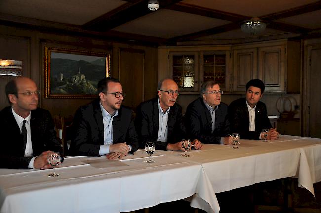Beat Rieder, Philipp Matthias Bregy, Anton Andenmatten, Jean-Michel Cina und Aron Pfammatter (von links) verwiesen auf die Erfolge der CVPO in der ablaufenden Legislaturperiode.