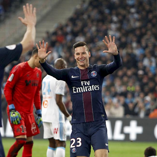 Julian Draxler (23) feiert ein weiteres Goal von PSG in Marseille