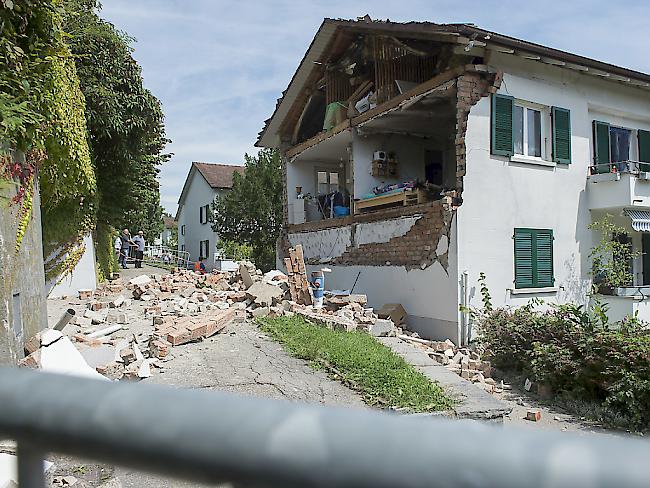 So sah das Bieler Haus nach der Explosion von August 2010 aus. (Archivbild)
