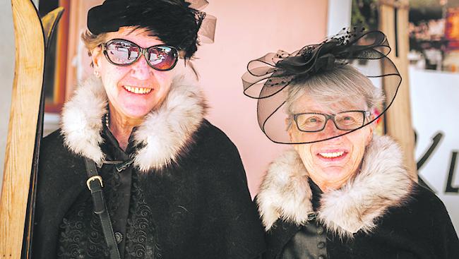 Julia Bortis (75) und Cécile Bernasconi (78), beide aus Brig