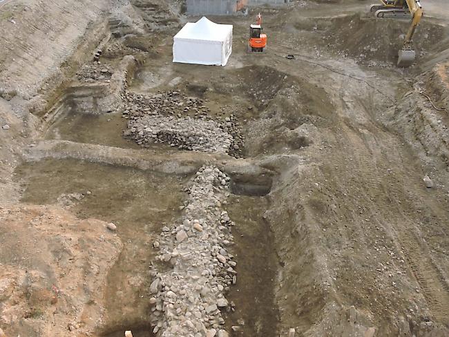 Eine Mauer aus der späten Eisenzeit ist in der Tessiner Ortschaft Gudo entdeckt worden.