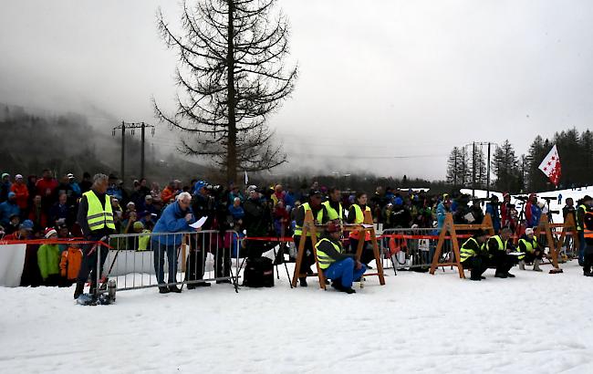 Die Rennen zur Biatholon-Schweizer-Meisterschaft verfolgten am Sonntag zahlreiche Zuschauer. 
