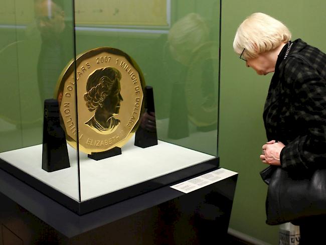 Unbemerkt gestohlen und aus dem Berliner Bode-Museum geschafft: Die "Big Maple Leaf", zweitgrösste Goldmünze der Welt und etwa 4 Millionen Franken wert. (in einer Aufnahme vom Dezember 2010)
