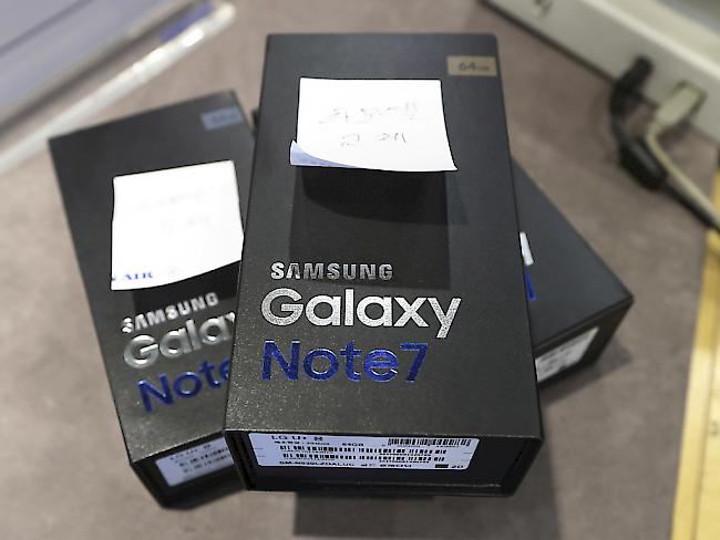 Zurückgeschickte Galaxy Note 7-Handys: Samsung hat einen Plan, was mit den brandgefährlichen Dingern nun passieren soll. (Archivbild)