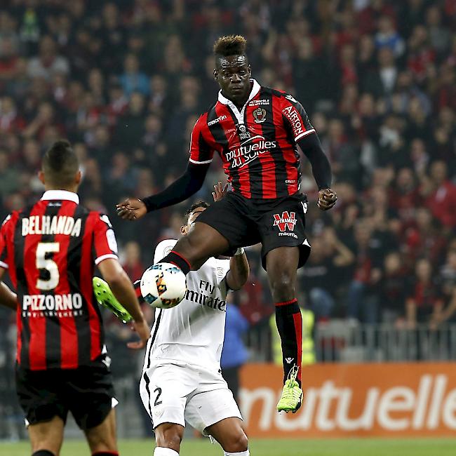 Mario Balotelli war der Überflieger beim Heimsieg von Nice gegen Paris St-Germain