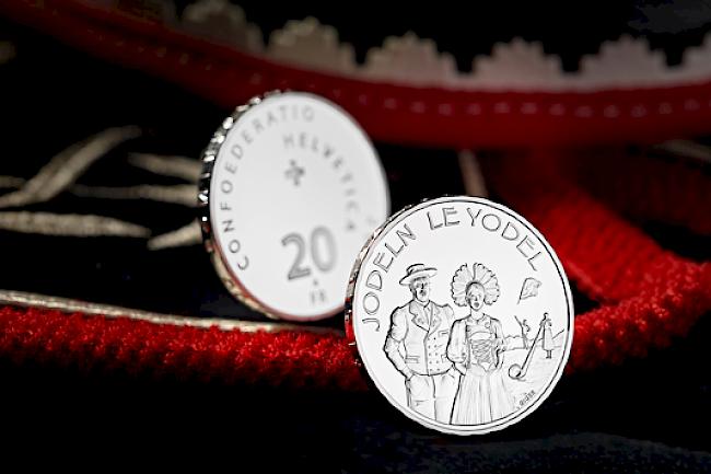 Die Eidgenössische Münzstätte Swissmint gibt eine neue Sondermünze zum Thema Jodeln heraus.
