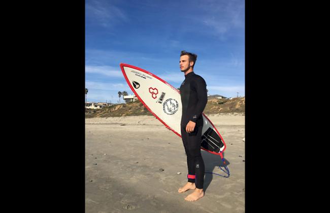 «Beim Surfen am Pacific Beach»