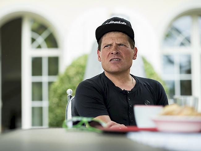 Jan Ullrich reagiert auf die heftige Kritik an seiner Person verzichtet auf das Amt des Sportlichen Leiters beim Rennen "Rund um Köln"