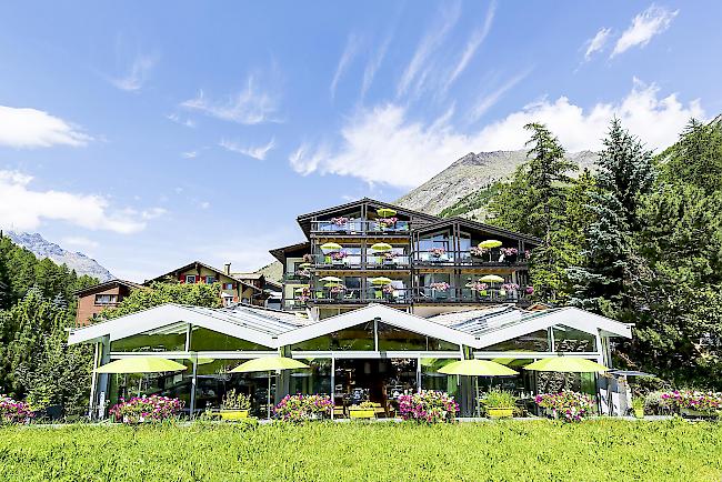 Das Hotel «Pirmin Zurbriggen» in Saas Almagell räumt den ersten Rang im Schweizer Hotel Rating bereits zum sechsten Mal ab.