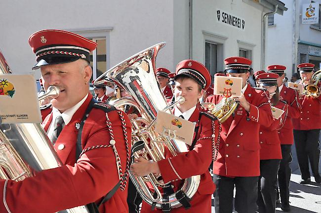 Impressionen vom Bezirksmusikfest in Salgesch.